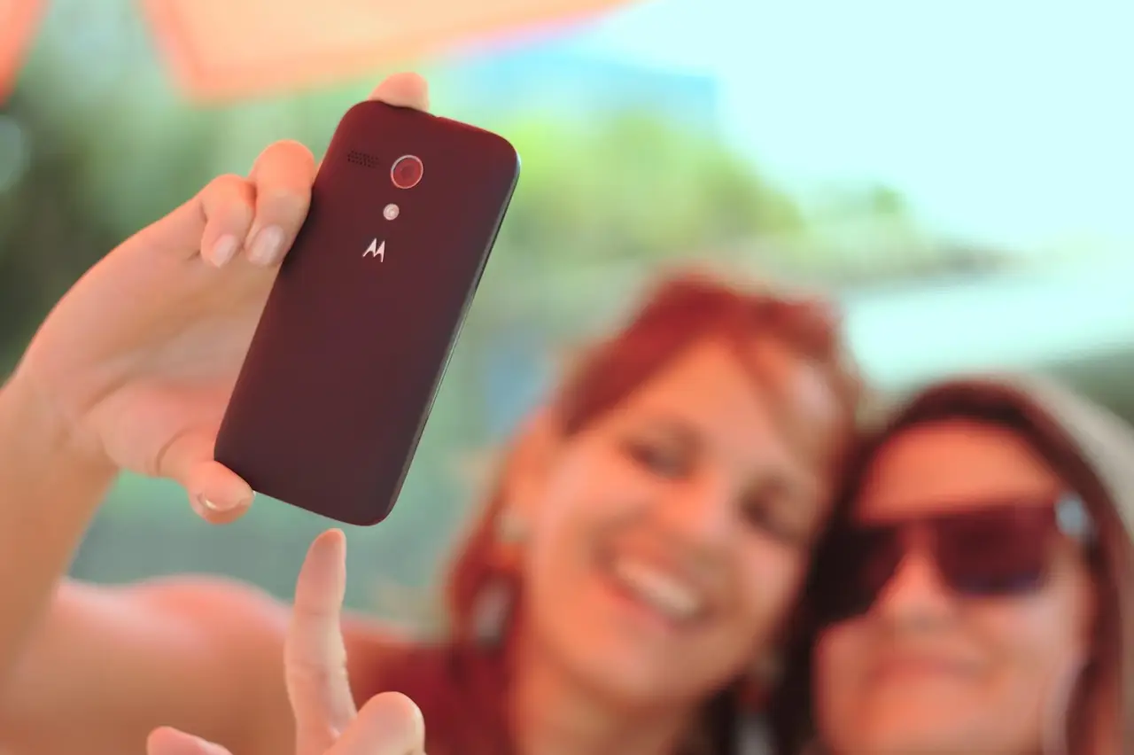 Huawei made a whole camera to attach to its latest phone