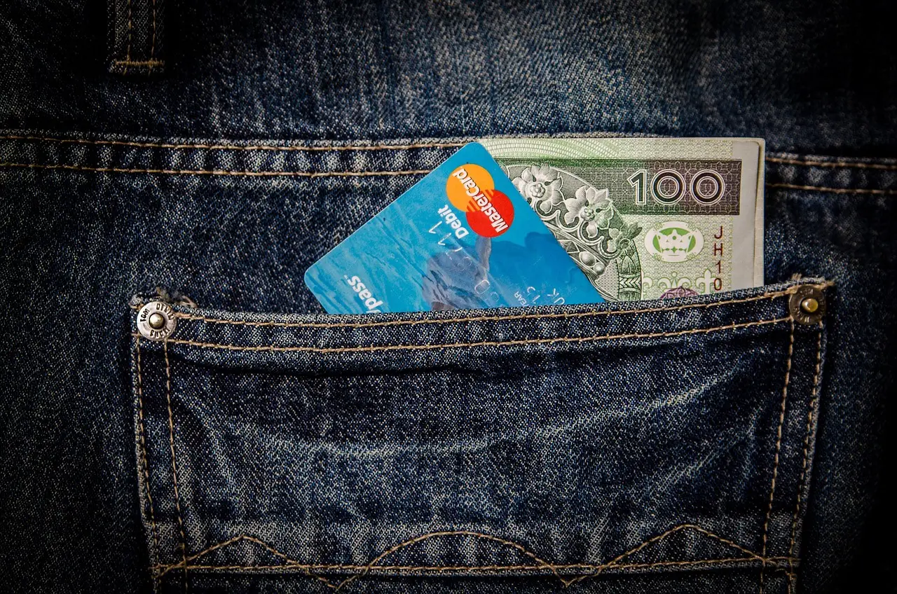 Ledger wallet tampering suspected after reports of crypto thefts