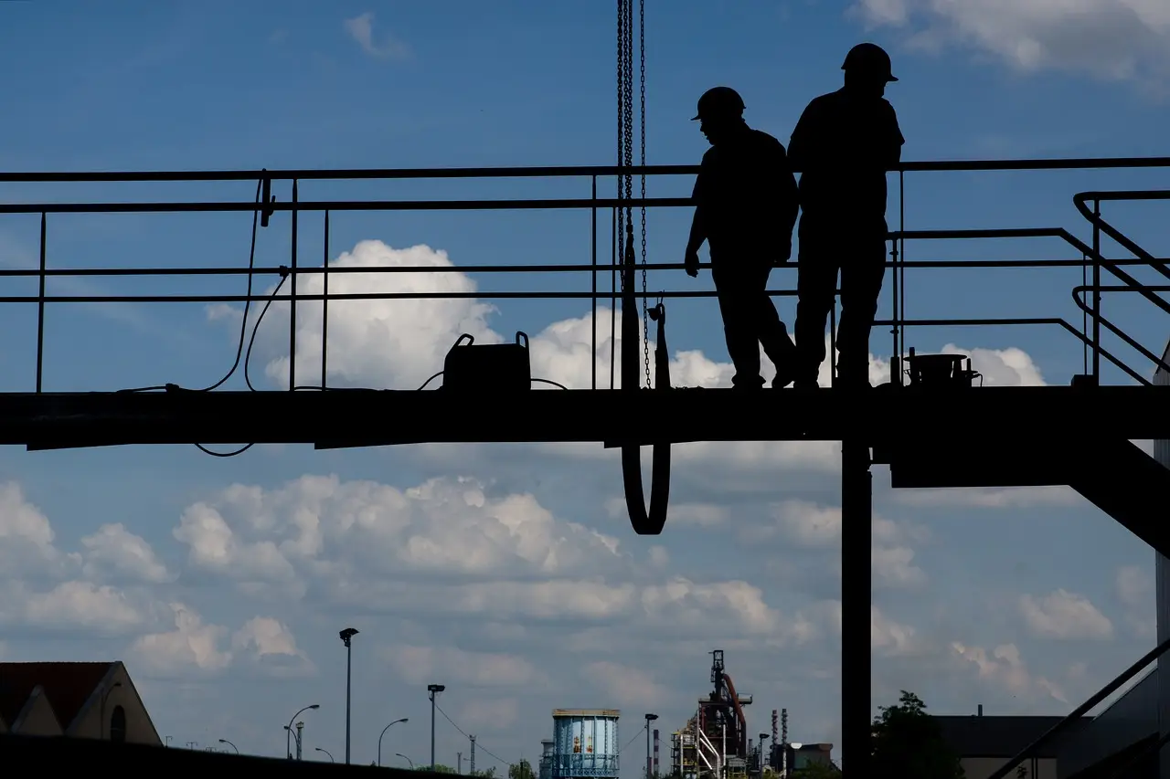 Community Colleges Put New Workers Into Semiconductor Jobs Fast