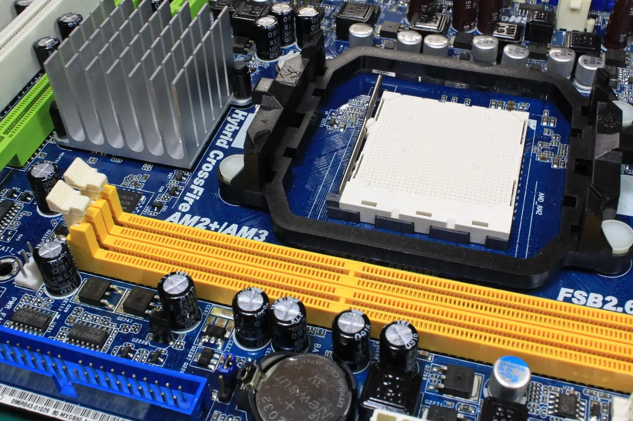 Gigabyte Z890M Aorus Elite WiFi7 Motherboard Review: Icy-white SFF board offers full-size features for Intel