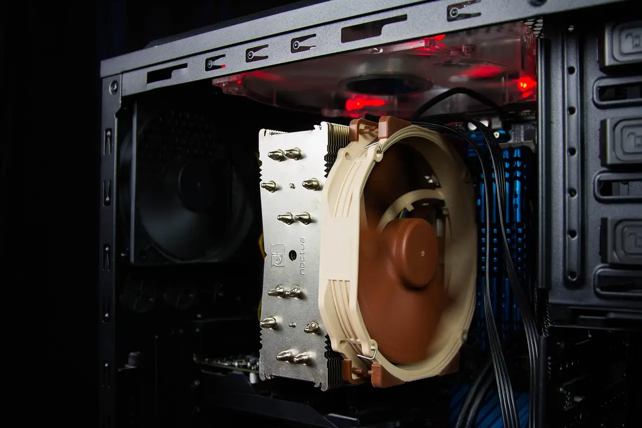 HyperX Omen 35L review: A polished gaming PC for deep pockets