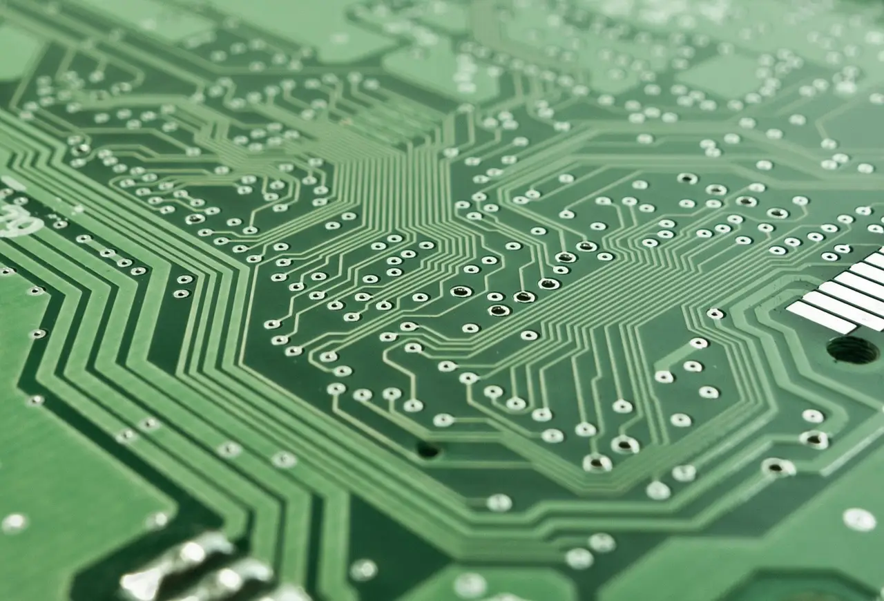 Google open-sources TorchTPU to run PyTorch on its AI chips — TechCrunch - UA.NEWS